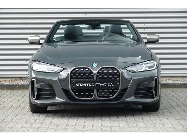 BMW 4-serie Cabrio M440i xDrive | ACC | Air Collar | Laser | HUD | H&K | Memory | Dravitgrau |
