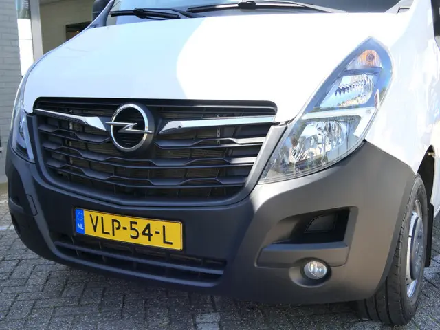 Opel Movano