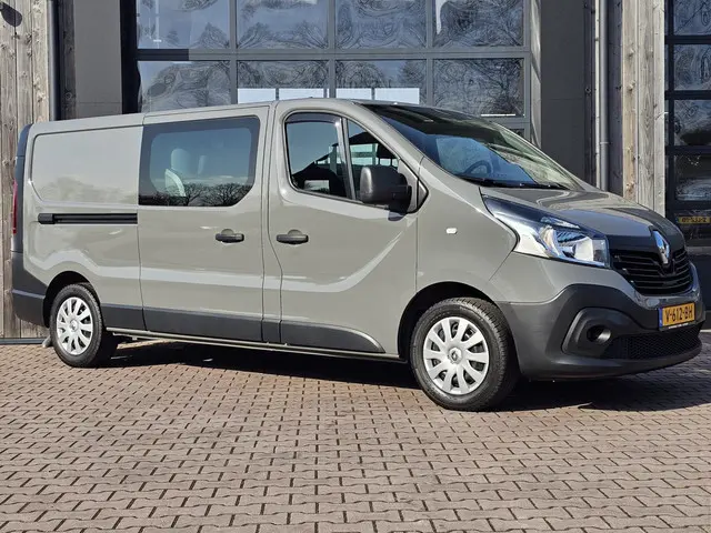 Renault Trafic 1.6 dCi T29 L2H1 Dubbele cabine | Airco | Bluetooth | Elektrisch pakket | Trekhaak |