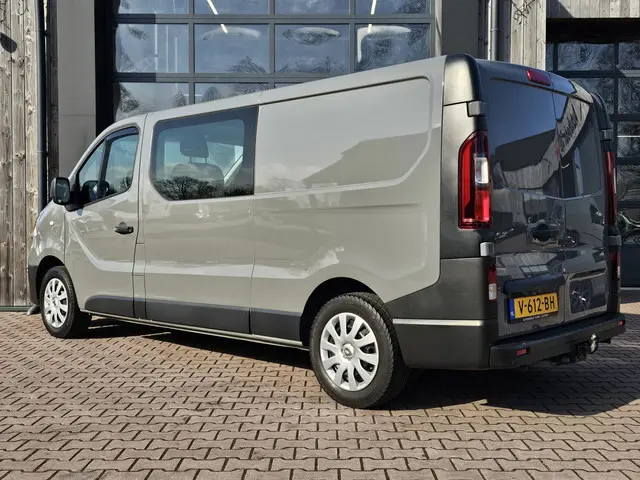 Renault Trafic 1.6 dCi T29 L2H1 Dubbele cabine | Airco | Bluetooth | Elektrisch pakket | Trekhaak |