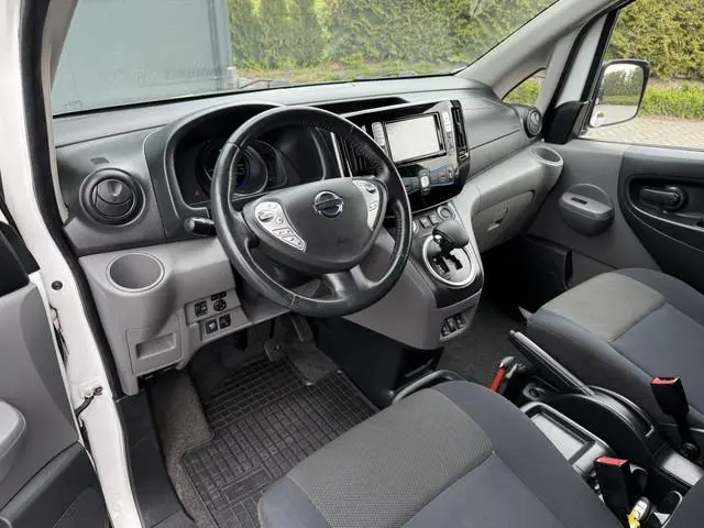 Nissan NV200