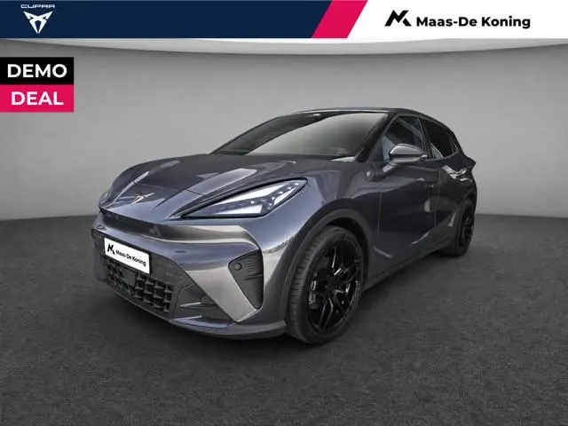 CUPRA Raval Performance First Edition 56 kWh 211 PK l Sennheiser Audio l Black Pakket l 360 graden c...