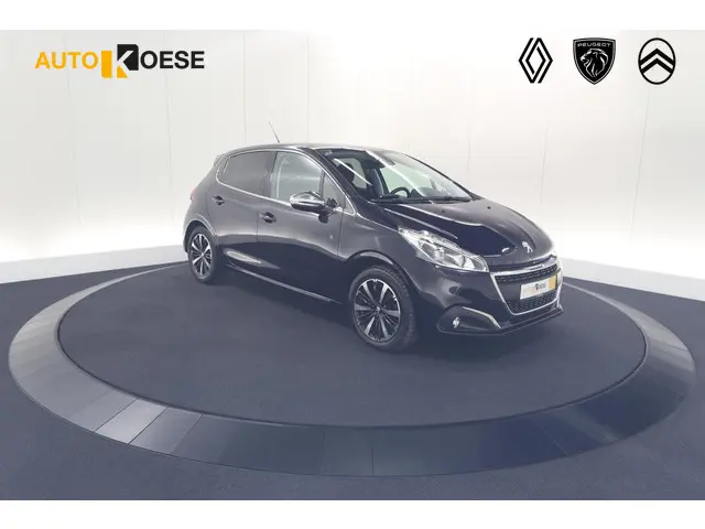 Peugeot 208 PureTech 110 Tech Edition | Camera | Apple Carplay | Parkeersensoren