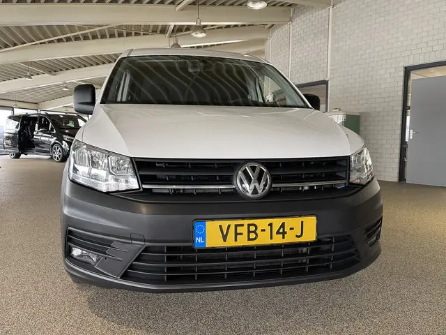 Volkswagen Caddy 2.0 TDI 102pk L2H1 BMT Maxi Comfortline / vaste prijs rijklaar € 13.950 ex btw / le...
