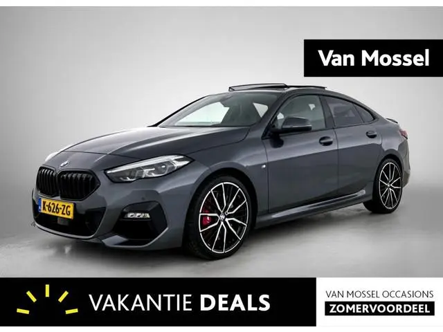 BMW 2-serie Gran Coupé 220i High Executive | Elektrisch Glazen Panorama-dak | Stoel- Stuurverwarming...