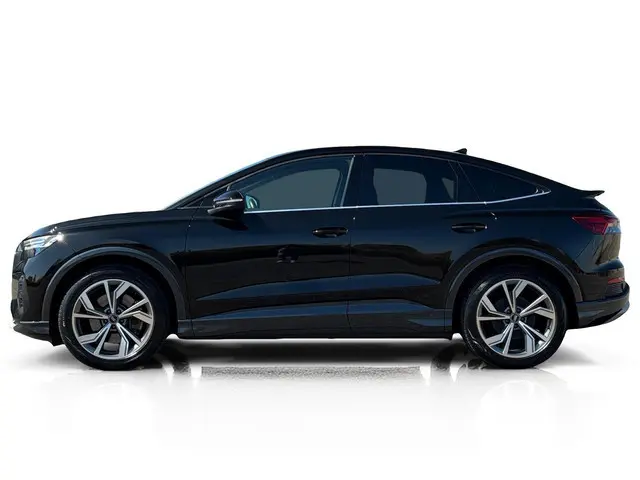 Audi Q4 Sportback e-tron 40 Launch Advanced 77 kWh ✅ Warmtepomp ✅ Matrix ✅ ACC