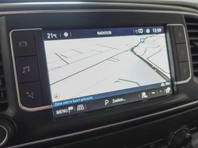 Opel Vivaro 2.0 CDTI L2H1 Edition 144PK Automaat 3 zits Navigatie Airco Bluetooth Trekhaak Cruise Co...