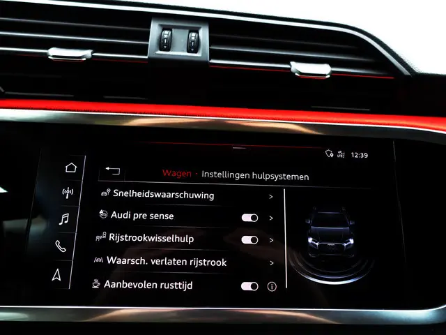 Audi RSQ3