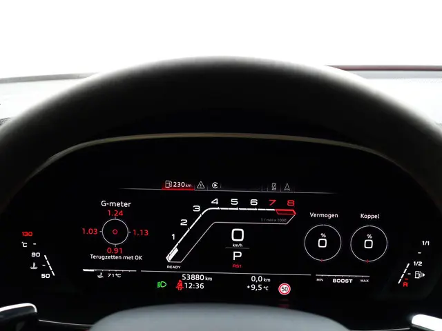 Audi RSQ3