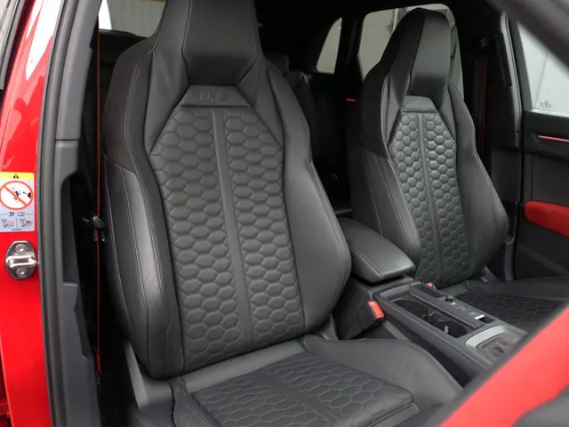 Audi RSQ3