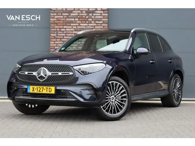 Mercedes-Benz GLC-klasse 400e 4MATIC AMG Line | Panoramadak | Trekhaak | Memory | Burmester | Surrou...