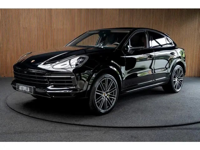 Porsche Cayenne Coupé 3.0 E-Hybrid Pano Sport-chrono 360° Luchtvering Leer Navi ACC 22'' LM velgen M...