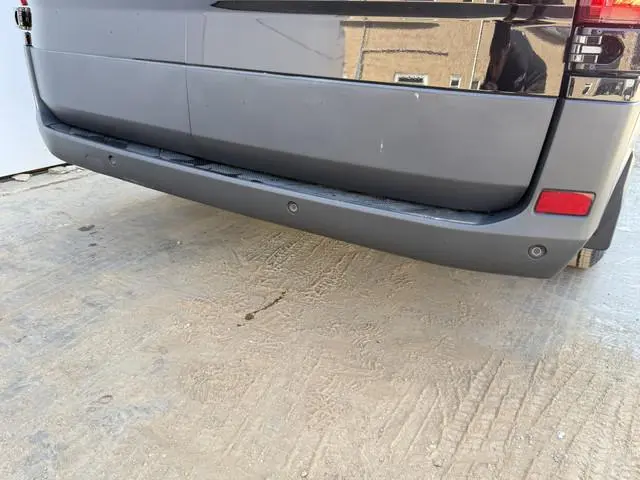 Maxus eDeliver9