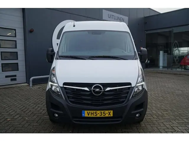Opel Movano