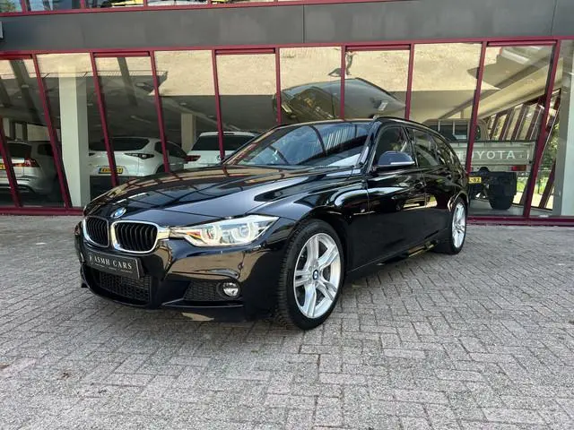 BMW 3-serie Touring 318i Executive | M-Sport Edition | LED | Alcantara | Cruise | Airco | Stoelverw....