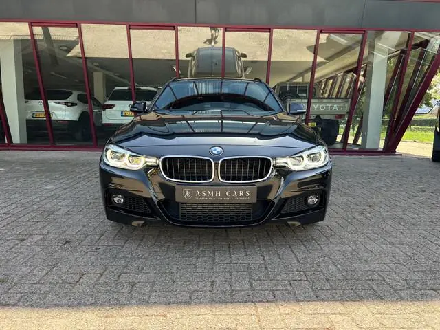 BMW 3-serie Touring 318i Executive | M-Sport Edition | LED | Alcantara | Cruise | Airco | Stoelverw....