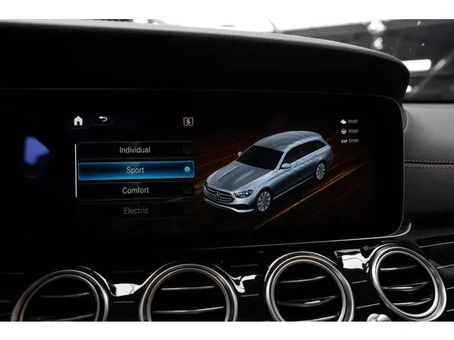 Mercedes-Benz E-Klasse