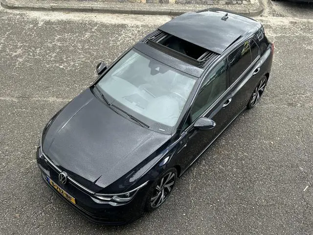Volkswagen Golf 1.5 TSI R-Line PANO DAK VIRTUAL COCKPIT ADAPT CRUISE CAMERA PARK ASSIST LED NAVI ECC...