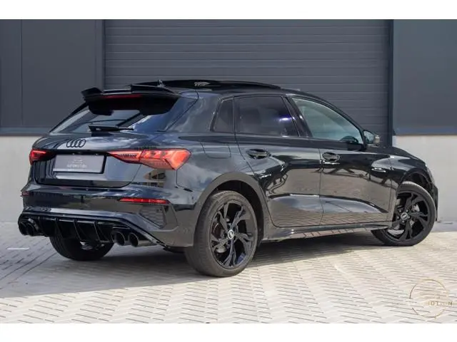 Audi A3 Sportback 40 TFSIe S line RS Bekleding MATRIX PANO MAXTON  ACC
