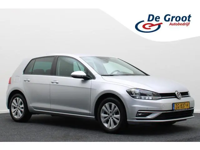 Volkswagen Golf 1.0 TSI DSG Comfortline Climate, ACC, Navigatie, Apple CarPlay, Camera, PDC, Front A...