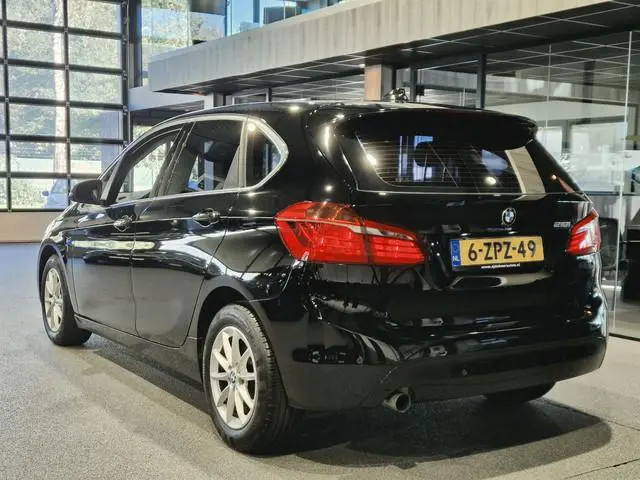 BMW 2-serie Active Tourer 218i Executive Navigatie | Airco | Cruise | Sensoren