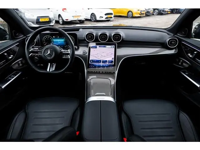 Mercedes-benz C-klasse 300 e AMG Line | Burmester | Pano | HuD | 360 Cam |