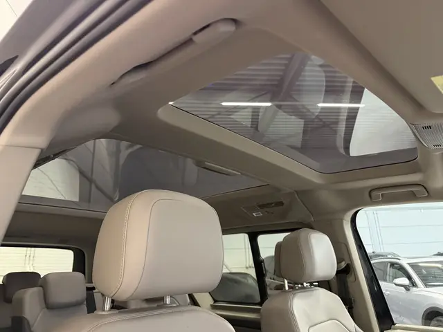 Volkswagen Multivan 1.4 eHybrid L2 Energetic 6p. PANO/TREKHAAK/LEER/MASSAGE+VENTILATIE/H&K/HEAD-UP/C...