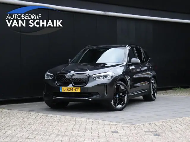 BMW iX3 High Executive 80 kWh | LEDER | MEMORY | H&K | PANO-DAK | 360° CAMERA | HEAD-UP | ADAPT. CRU...