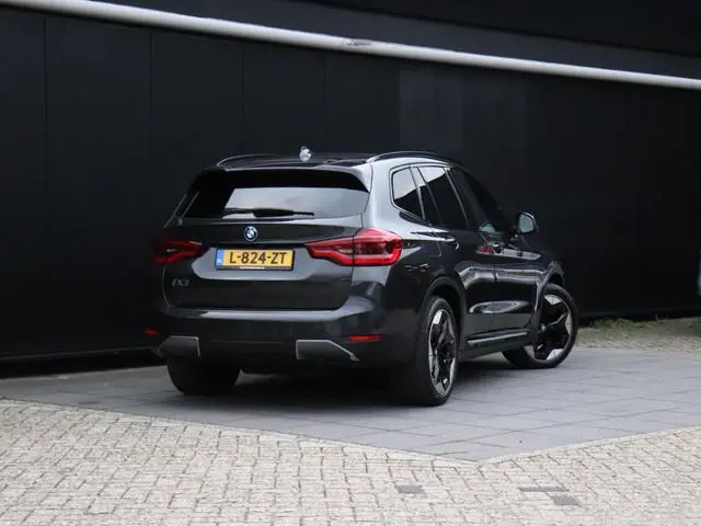BMW iX3 High Executive 80 kWh | LEDER | MEMORY | H&K | PANO-DAK | 360° CAMERA | HEAD-UP | ADAPT. CRU...