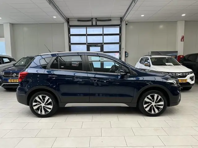 Suzuki S-Cross