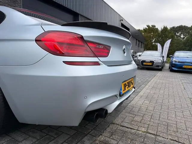 BMW M6