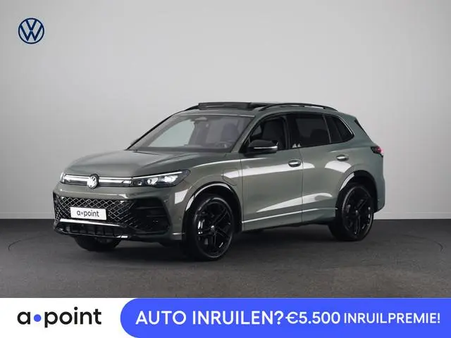 Volkswagen Tiguan R-Line Edition 1.5 eHybrid 150 kW / 204 PK SUV 6 v Head-Up Display | Stoelverwarmi...