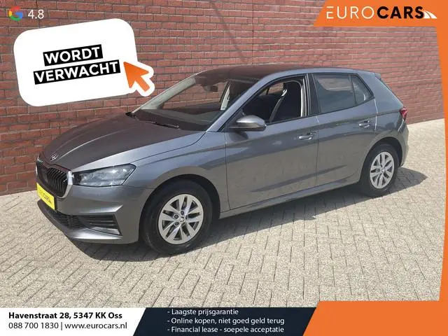 Skoda Fabia 1.0 TSI Automaat Ambition Skoda Fabia 1.0 TSI Ambition Panoramadak Navigatie Carplay PDC...