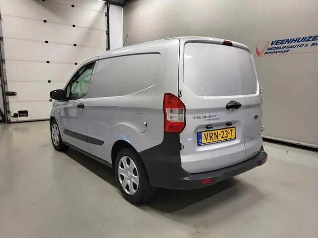 Ford Transit Courier