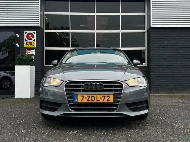 Audi A3 Sportback 1.4 TFSI Attraction Pro Line g-tron, Automaat, Bluetooth, Camera, Cruise, Navi, PD...