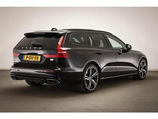 Volvo V60 2.0 T8 Recharge AWD R-Design | LOUNGE /  CLIMATE PRO- PACK | PANORAMADAK | ACHTERVANKVERWA...