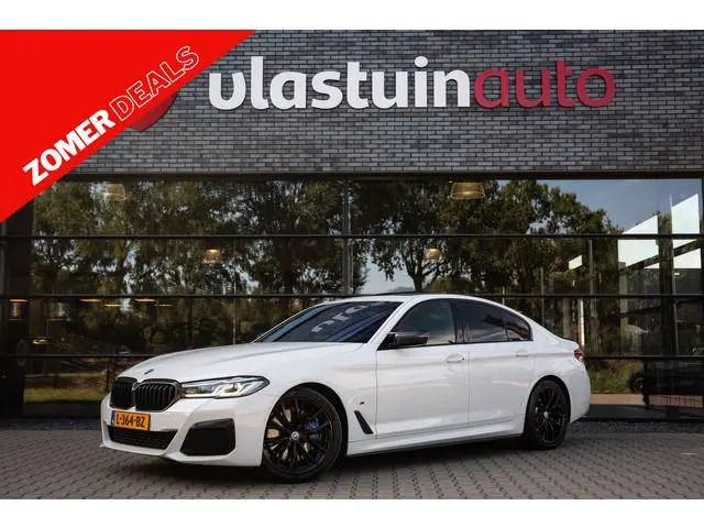 BMW 5-serie 540i High Executive M-Sport , Bowers&Wilkins, HUD, Laser, Carbon, Pano,