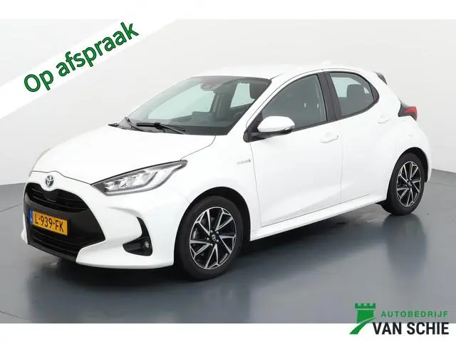 Toyota Yaris 1.5 Hybrid Dynamic 1e-Eig. & Dealer-Onderh. BOVAG-Garantie. NL-Auto.