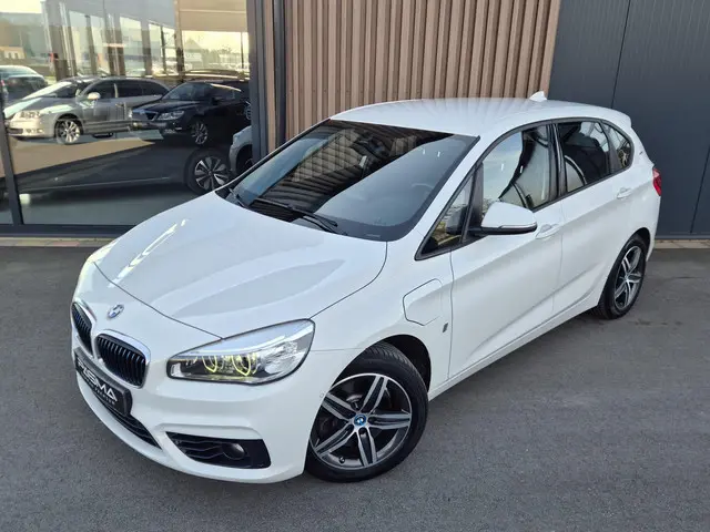 BMW 2-serie Active Tourer 225xe iPerformance Centennial Executive | LED | Stoelverw. | Clima | Bluet...