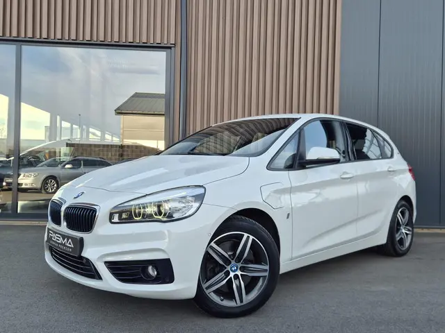 BMW 2-serie Active Tourer 225xe iPerformance Centennial Executive | LED | Stoelverw. | Clima | Bluet...