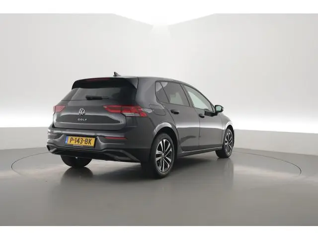 Volkswagen Golf 1.0 TSI Life | Stoel- Stuurverw. | Apple CarPlay | Navi | LED | PDC | Digi. Cockpit...