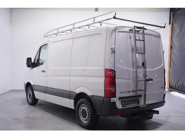 Volkswagen Crafter 2.0 TDI 110 pk L1H1 Airco, Imperiaal met Trap, Trekhaak, Cruise Control, NAP 143...