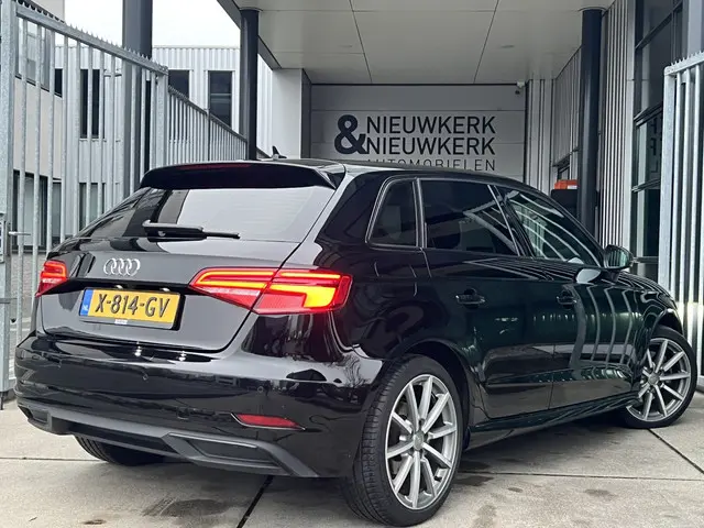 Audi A3 Sportback 40 e-tron Advance Sport Hybride | AUTOMAAT | CAMERA | NAVI | PDC V+A | LMV 18'' | CRUISE CONTROL | CLIMATE CONTROL | STOELVERWARMING | KEYLESS | BLUETOOTH