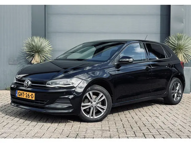 Volkswagen Polo 1.0 TSI Highline Business R