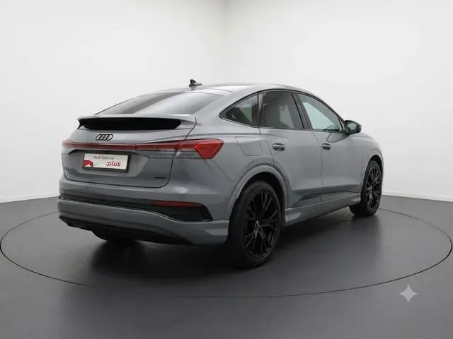 Audi Q4 Sportback e-tron 40 S edition 77 kWh 204pk | Lederen bekleding | 20 inch Lichtmetalen velgen...