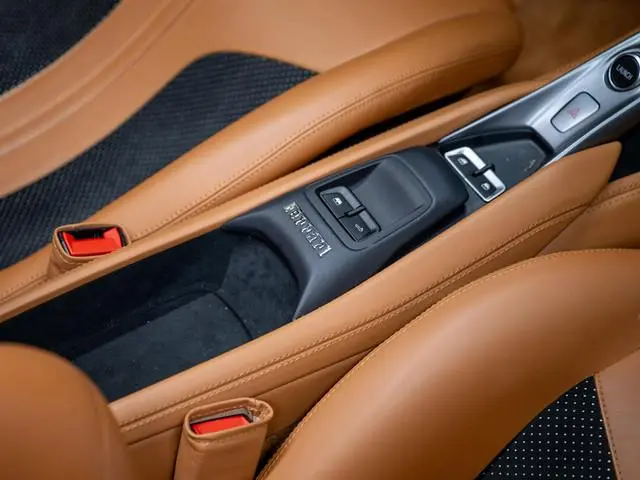 Ferrari F8 Spider