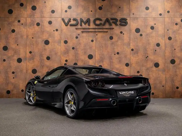 Ferrari F8 Spider
