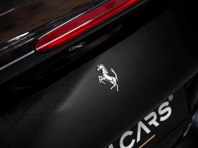 Ferrari F8 Spider