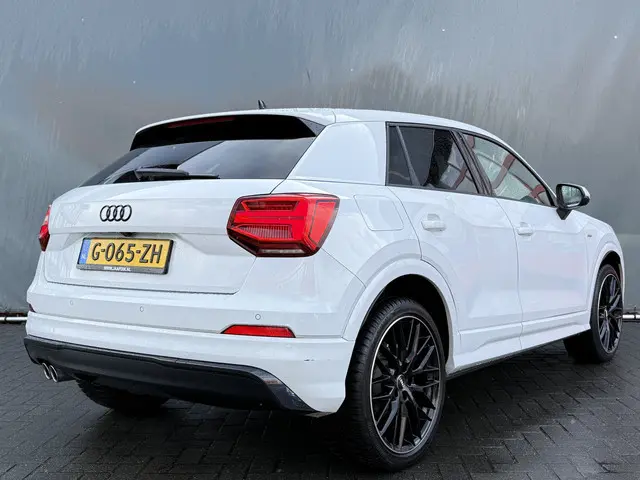 Audi Q2 BWJ 2020 35 150 PK TFSI S Edition AUTOMAAT | HALF LEDER | FULL LED | PANO | STOELVER. | CAME...