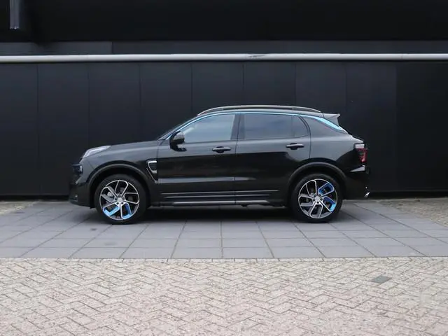 Lynk & Co 01 1.5 | PANO-DAK | MEMORY | 360° CAMERA | INFINITY AUDIO | STOELVERW. | APPLE CARPLAY | C...